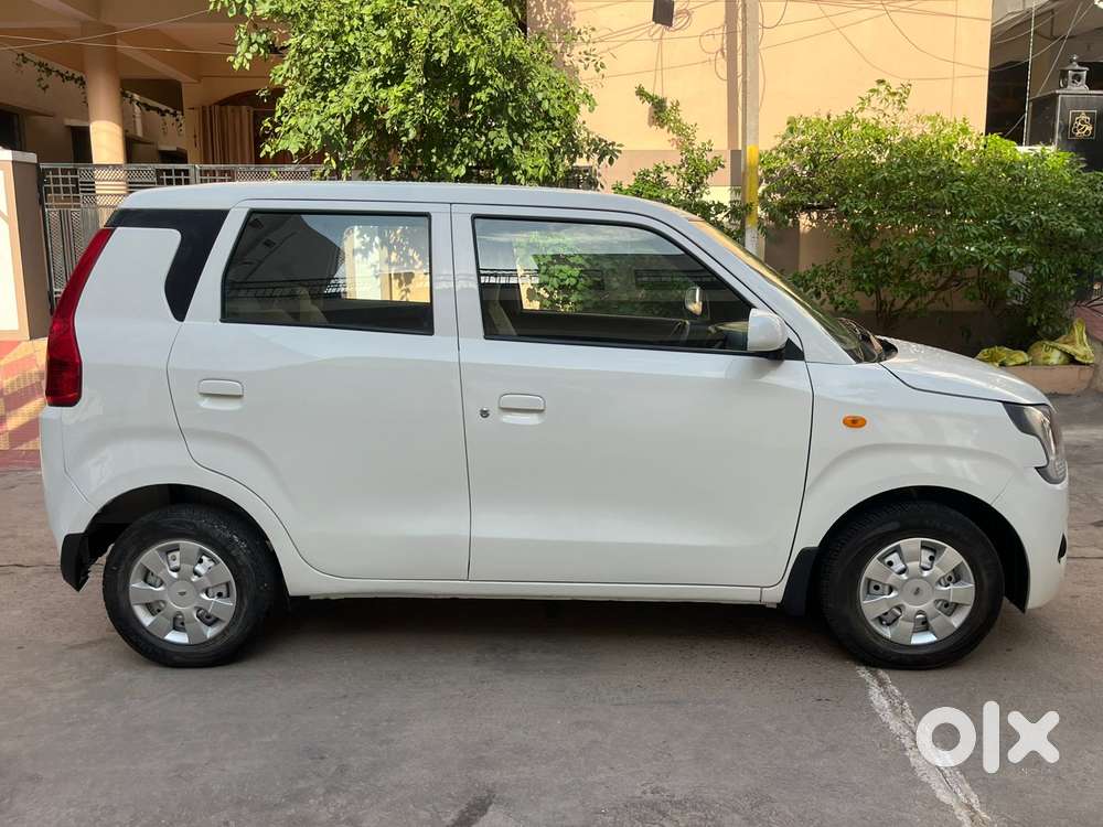Maruti Suzuki Wagon R 1.2 Vxi, 2022, Petrol