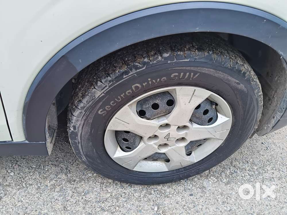 Mahindra Xuv300 W6, 2023, Petrol