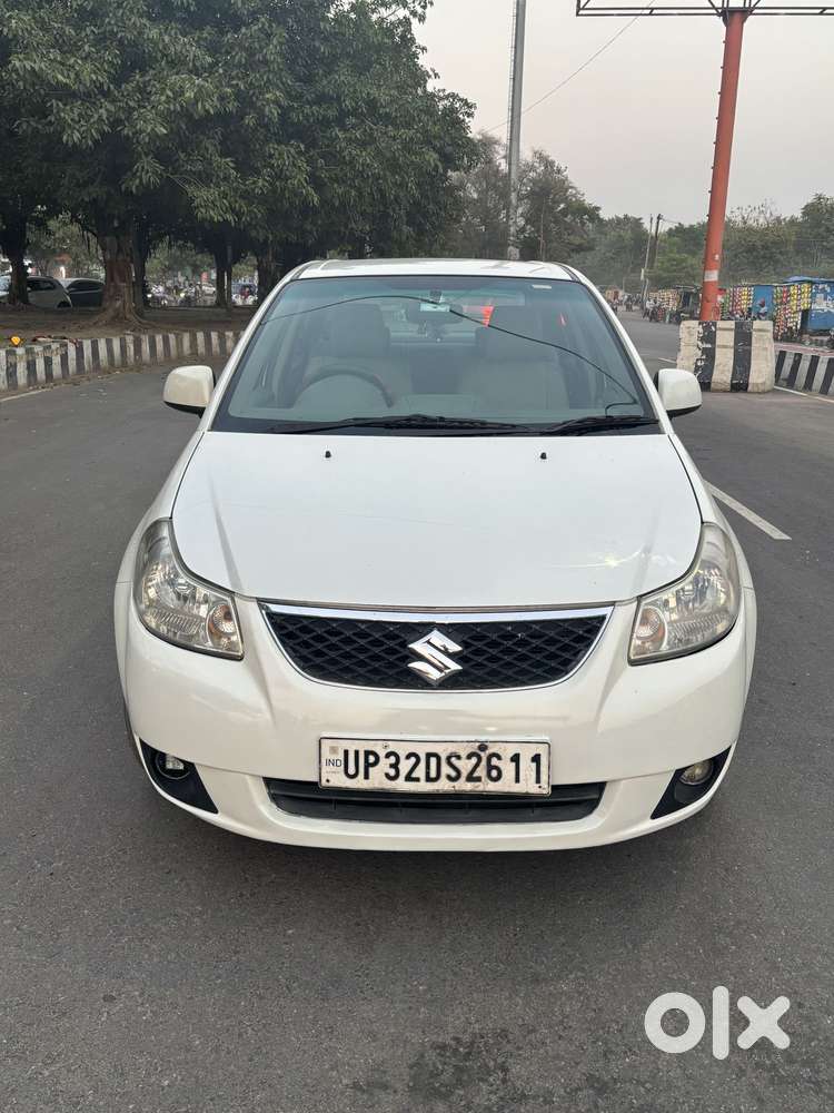 Maruti Suzuki Sx4 Vxi Bsiv, 2011, Petrol