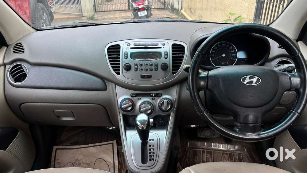 Hyundai I10 Sportz At, 2012, Petrol