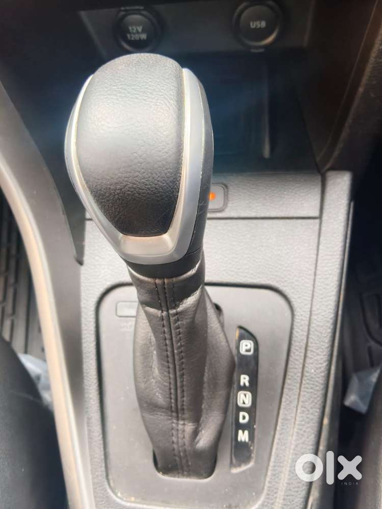 Maruti Suzuki Brezza Zxi Plus At, 2022, Petrol