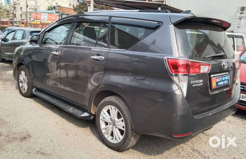 Toyota Innova Crysta 2.4 Z 7 Str, 2016, Diesel