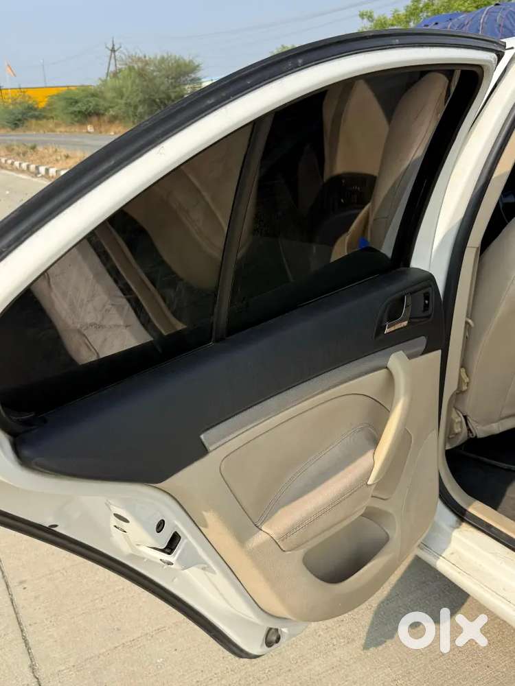 Skoda Laura 2013 Diesel 98000 Km Driven