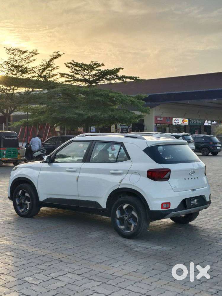 Hyundai Venue Sx Mt, 2020, Diesel