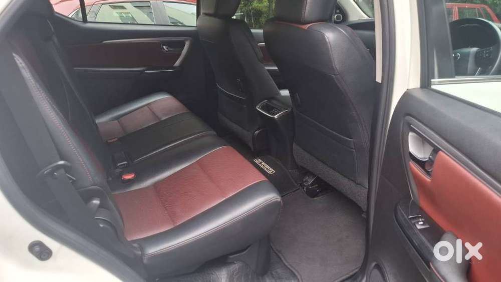 Toyota Fortuner Legender 4x4 At 2.8, 2022, Diesel