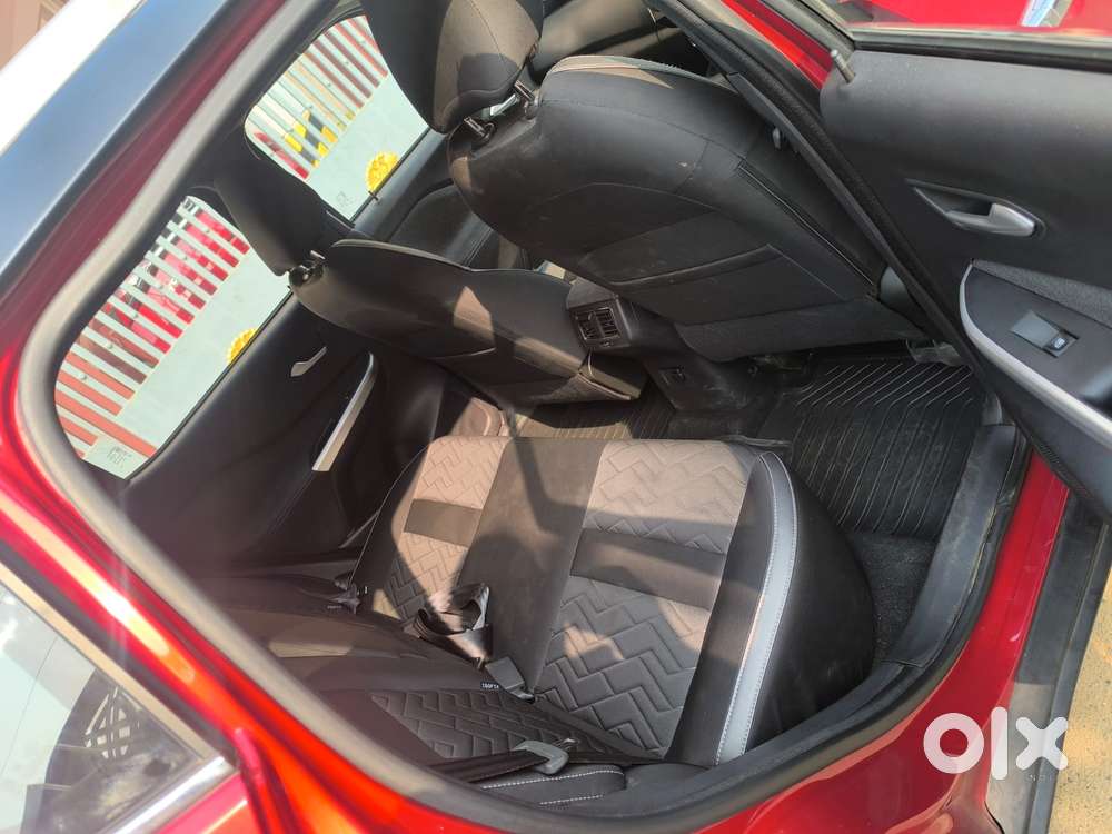 Nissan Magnite 1.0 Xv Premium Turbo Cvt, 2024, Petrol