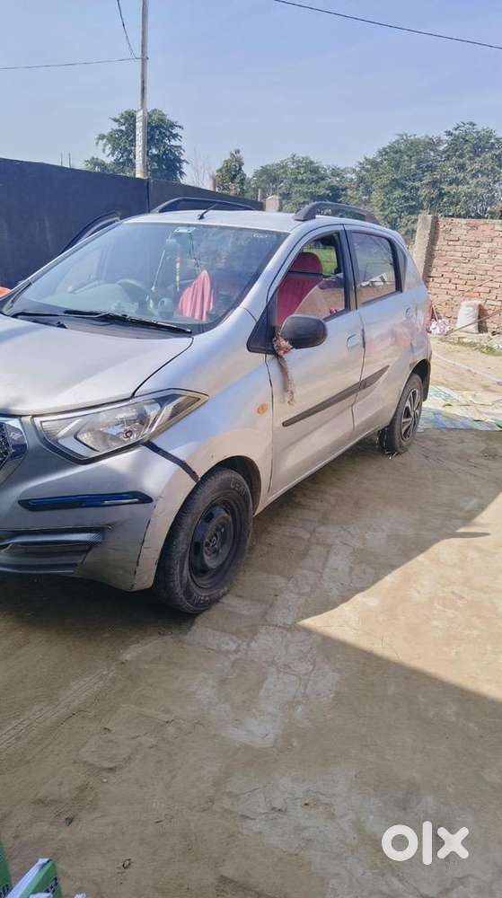 Datsan Redi Go Petrol