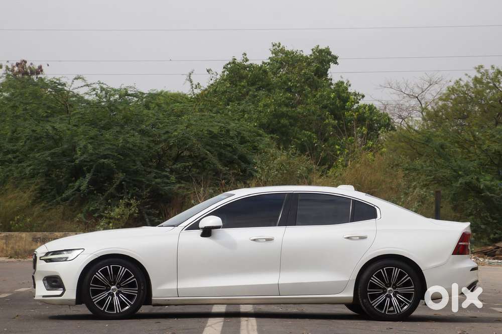 Volvo S60 T4 Inscription, 2021, Petrol