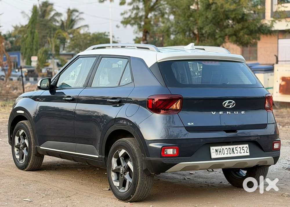 Hyundai Venue 1.5 Crdi Sx (o) Dual Tone, 2020, Diesel