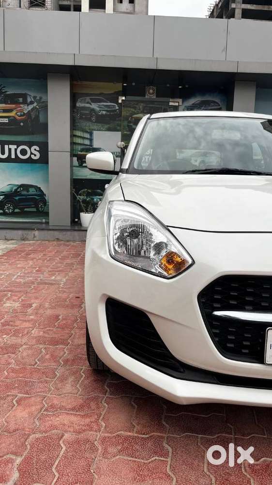 Maruti Suzuki Swift, 2022, Petrol