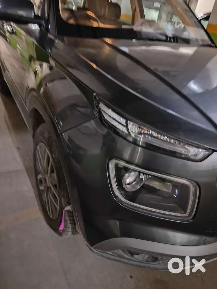 Hyundai Venue Nov, 2021 Diesel Manual