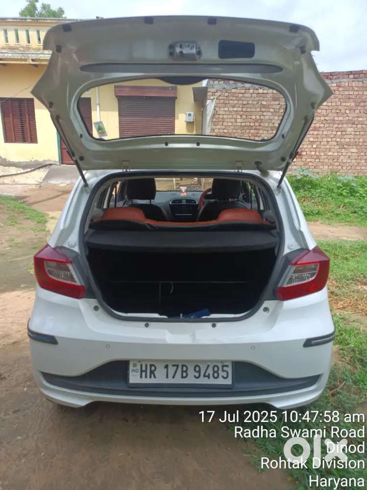Tata Tiago 2022 Petrol Well Maintained,