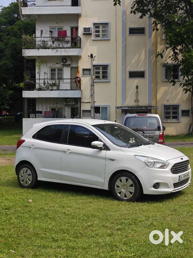 Ford Figo 1.2 Titanium 2016 Modal