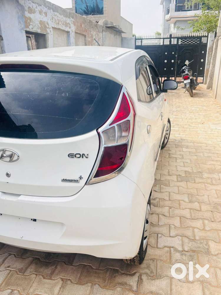 Hyundai Eon Petrol 2013 Year