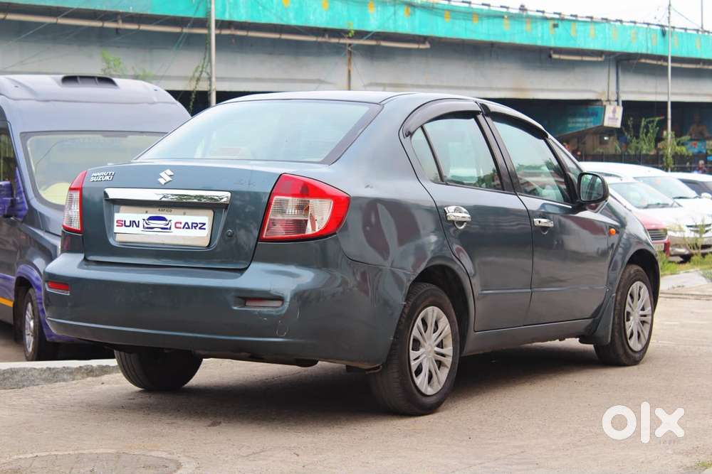 Maruti Suzuki Sx4 Vxi Bsiv, 2010, Petrol