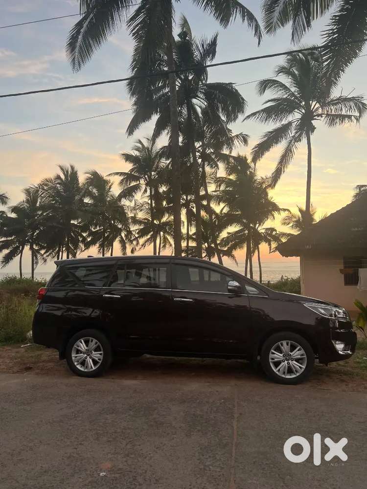 Toyota Innova Crysta Diesel Automatic 2016