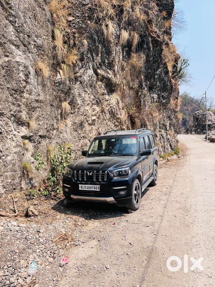 Mahindra Scorpio Classic 2022