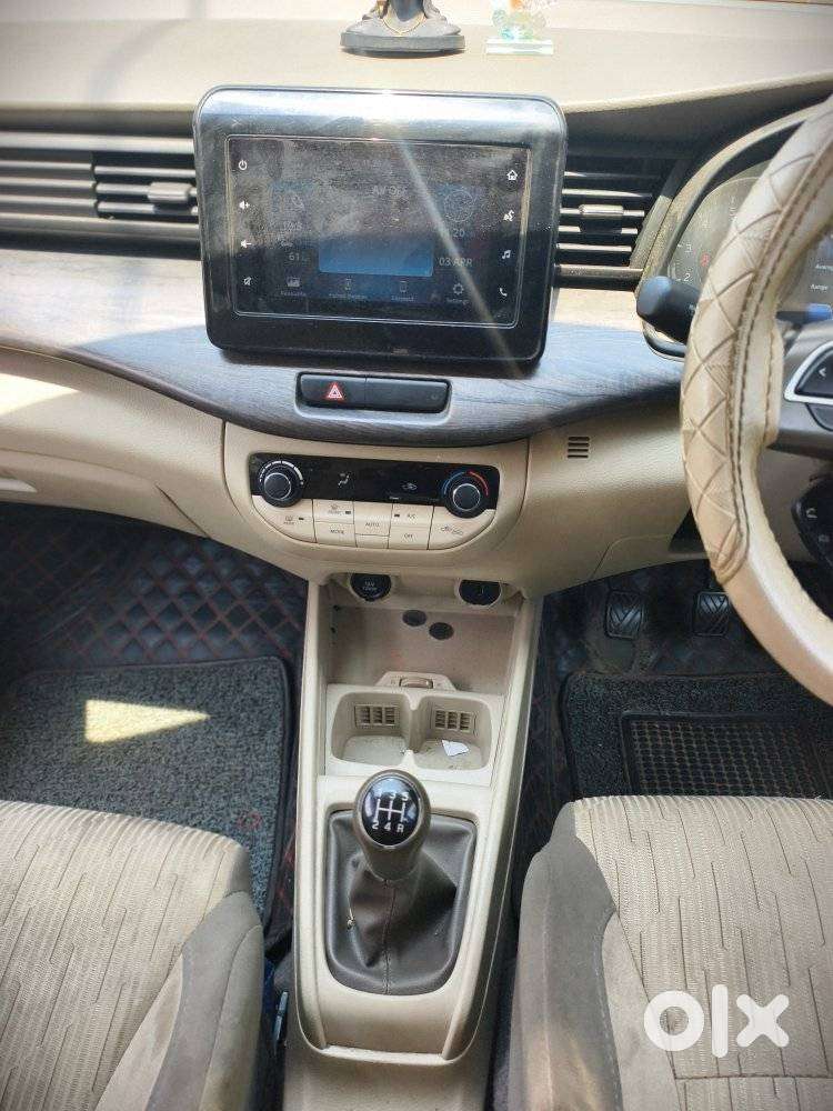 Toyota Rumion V Mt, 2024, Petrol