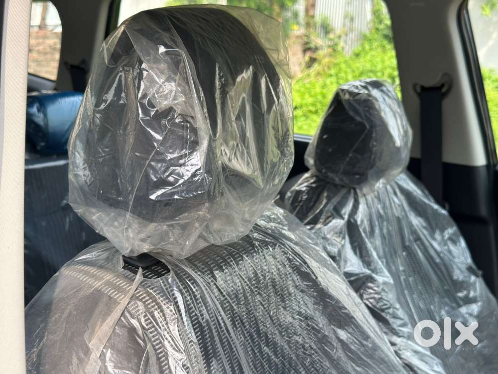 Kia Carens 1.5 Luxury Plus Turbo Dct 7 Str, 2025, Petrol