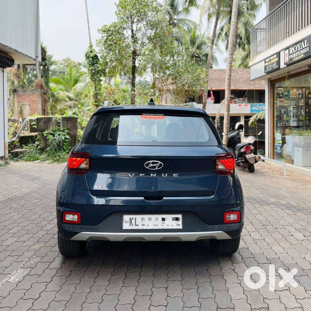 Hyundai Venue Sx Mt, 2022, Diesel