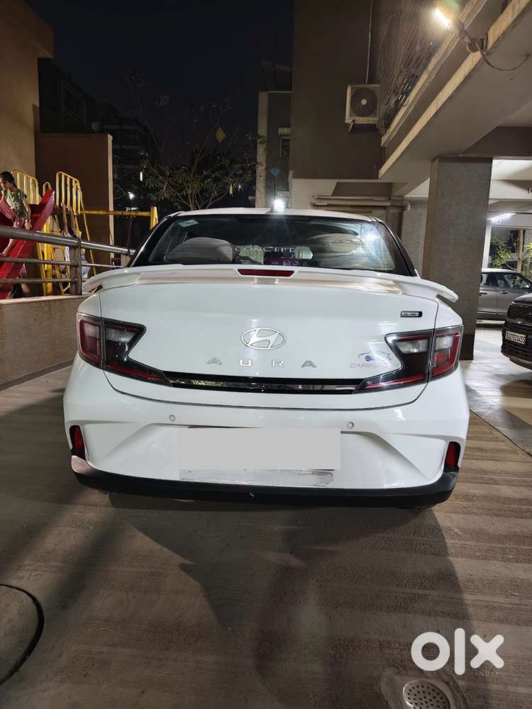 Hyundai Aura 2025 Cng & Hybrids Maintained