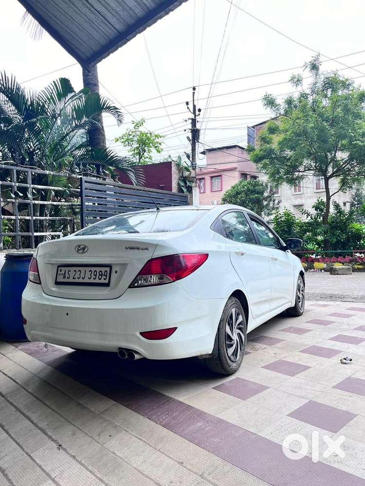Hyundai 2012 Manual Petrol