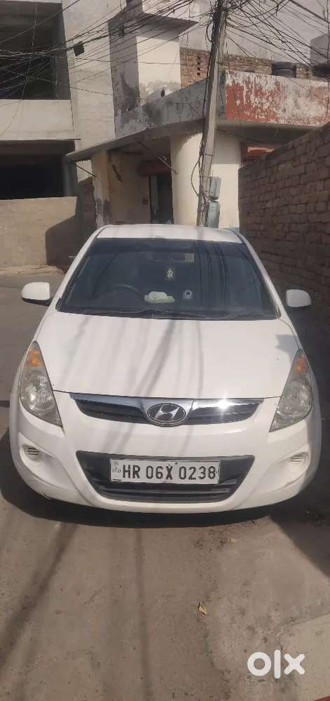 Hyundai I20 2011 Diesel 65000 Km Driven