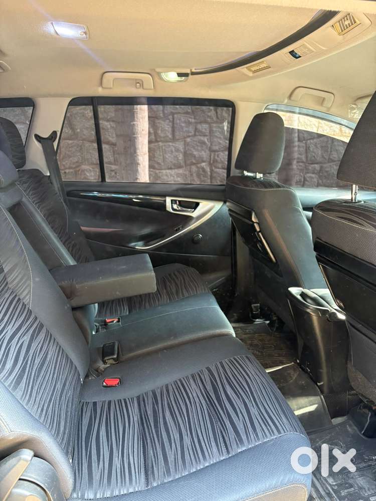 Toyota Innova Crysta 2.4 V, 2017, Diesel