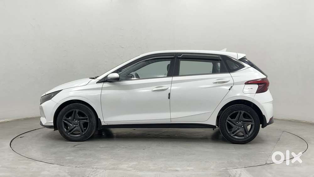 Hyundai I20 Sportz 1.2 Ivt, 2022, Petrol