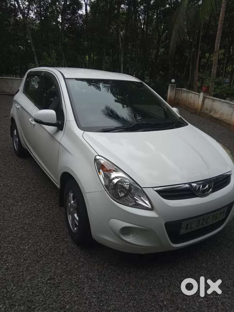 Hyundai I20 Sportz 2011