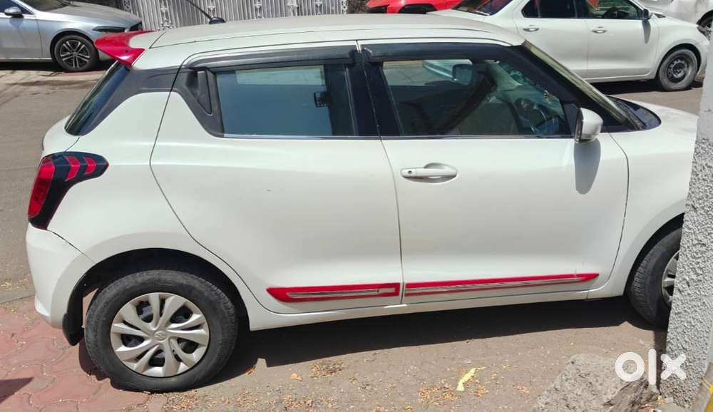 Maruti Suzuki Swift Vxi 1.2 Abs Bs-iv, 2018, Petrol
