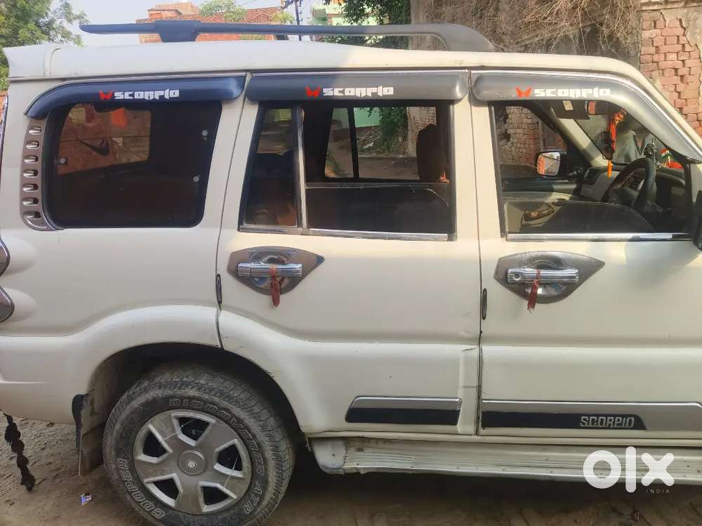 Mahindra Scorpio 2.2 S4 2015