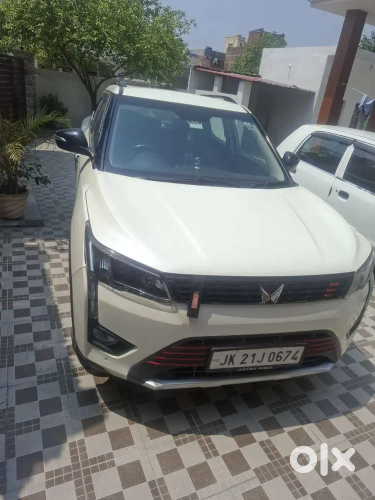 Mahindra Xuv300 Turbosport 2024 With W8 Variant
