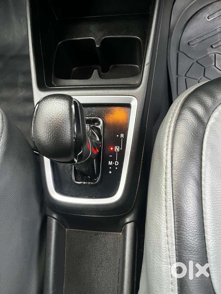 Maruti Suzuki Swift Amt Vvt Zxi, 2018, Petrol