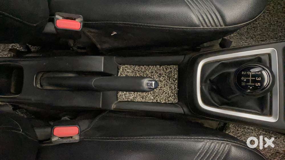 Maruti Suzuki Swift Vvt Vxi, 2022, Petrol