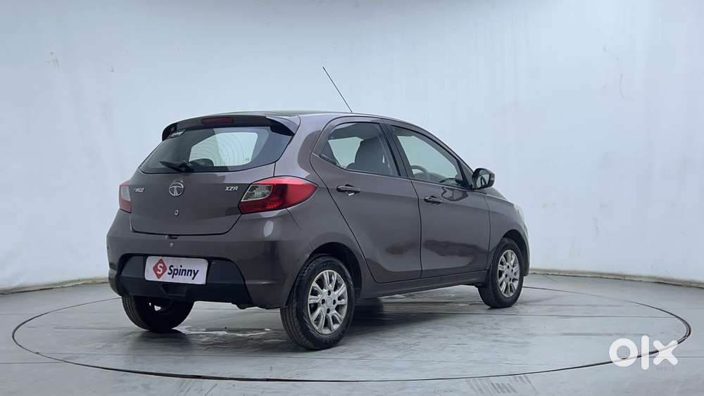 Tata Tiago Xza, 2017, Petrol