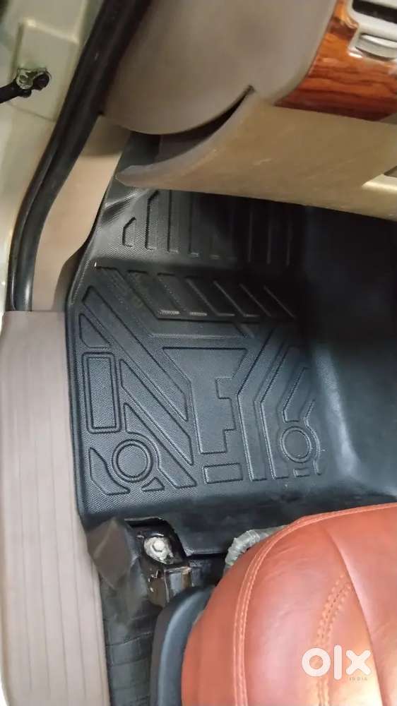 Toyota Innova Diesel 2.5 2015