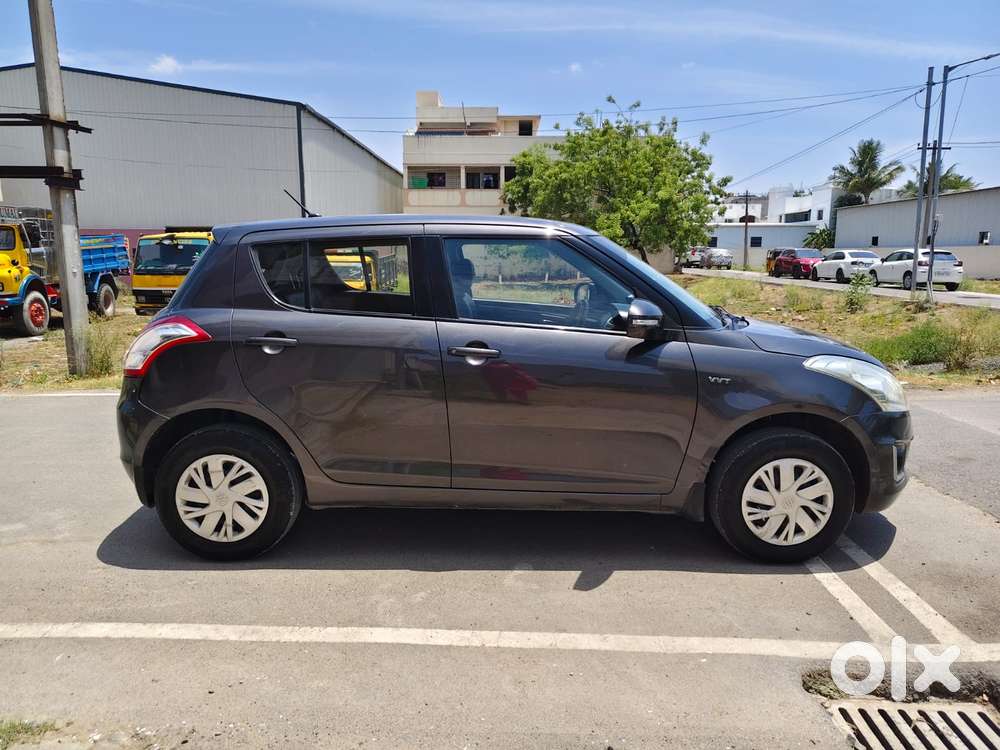 Maruti Suzuki Swift Vxi, 2017, Petrol