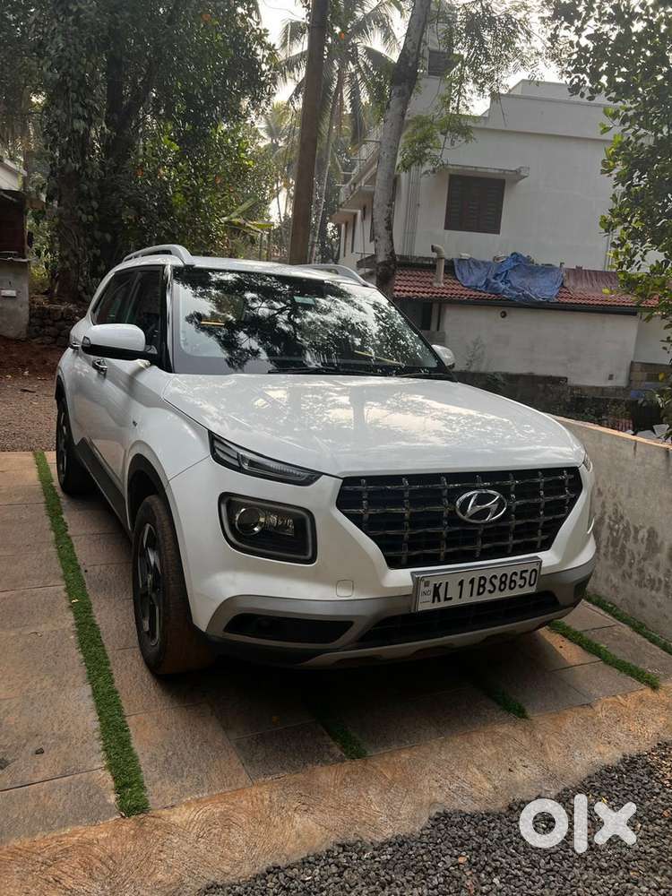 Hyundai Venue Petrol 2020