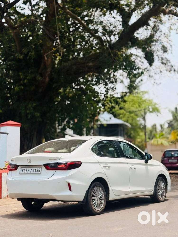 Honda City V Petrol Cvt, 2022, Petrol