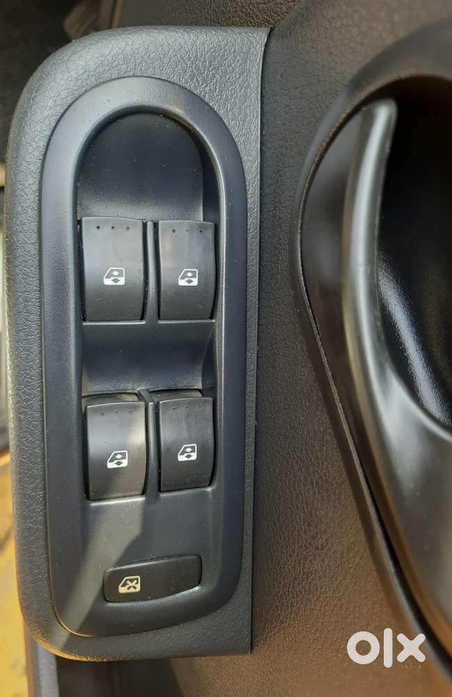 Renault Duster, 2013, Petrol