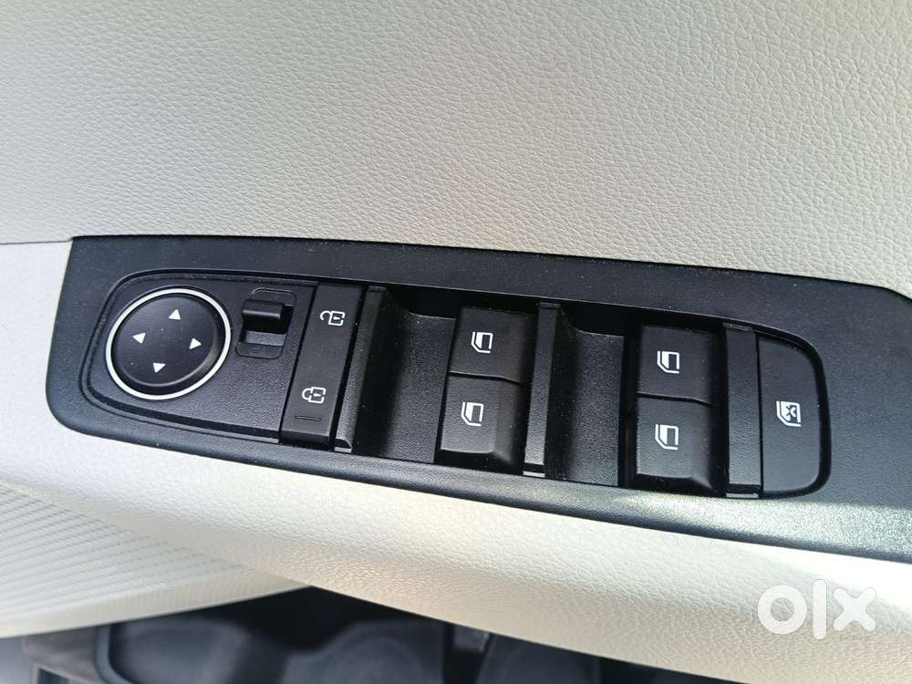 Kia Carens 1.5 Prestige 7 Str, 2025, Petrol