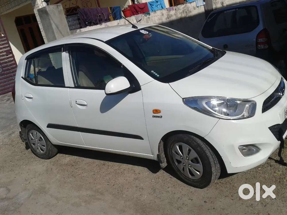 Hyundai I10 Magna Petrol 2012