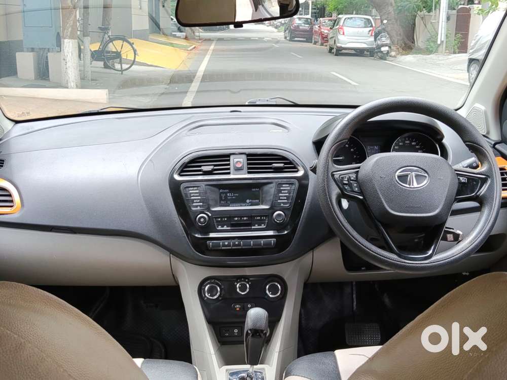 Tata Tiago, 2018, Petrol