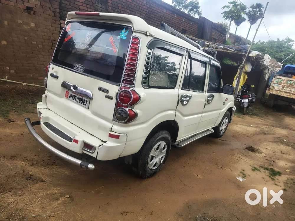Mahindra Scorpio Diesel 2010 Automatic