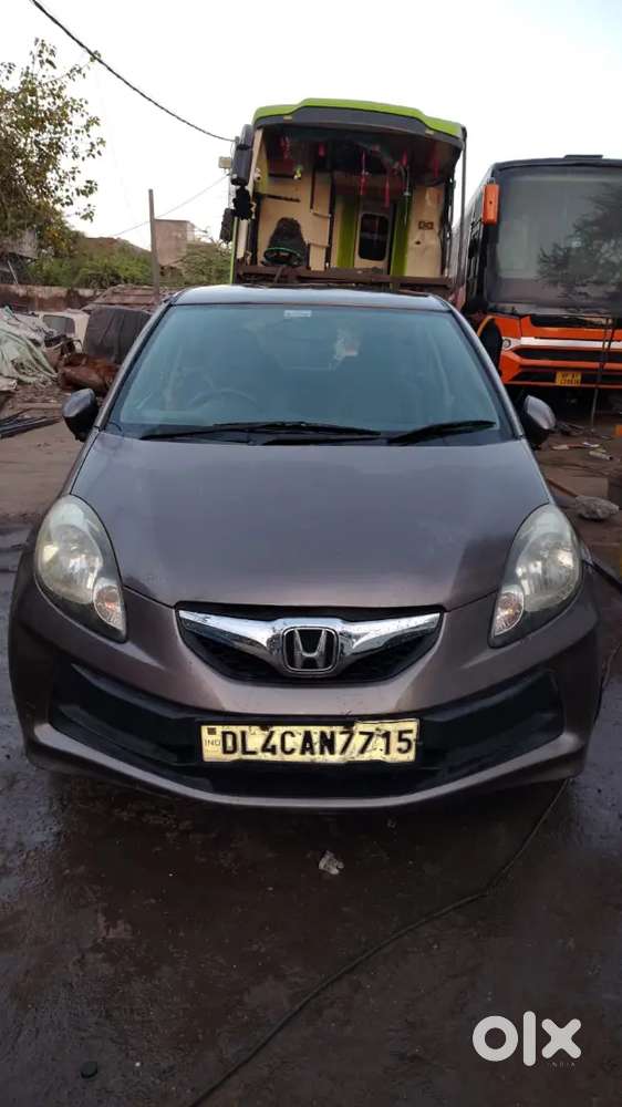 Honda Brio Mt 2013