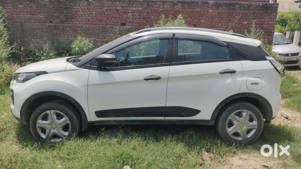 Tata Nexon Petrol 2022