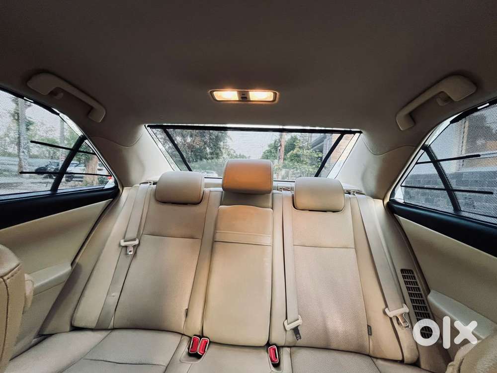 Toyota Camry Hybrid, 2016, Cng & Hybrids