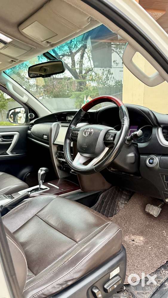 Toyota Fortuner 3.0 4x2 Automatic, 2019, Diesel