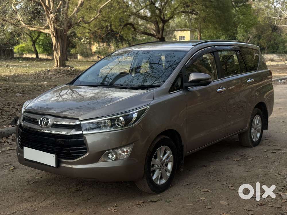 Toyota Innova Crysta 2.7 Vx Mt, 2019, Diesel